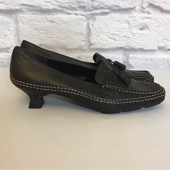 Aerosoles 8.5 Frontgate Black Leather Tassel Loafers Flare Heels Career Shoes - Picture 12 of 12